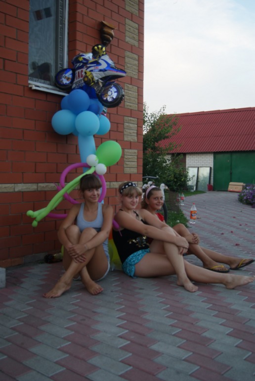 034a3c12a5a5e15abb8c4d623f95ca7b.jpg