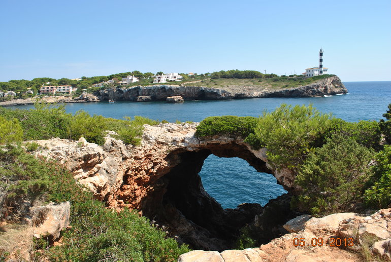 Майорка. Рыбацкая деревня Портоколом. Кала д'ор. и много фото.
