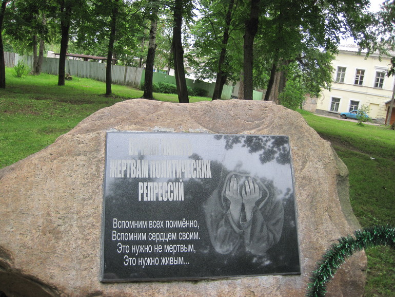 f1b65e8046bcf0881d431f3543eeb575.jpg
