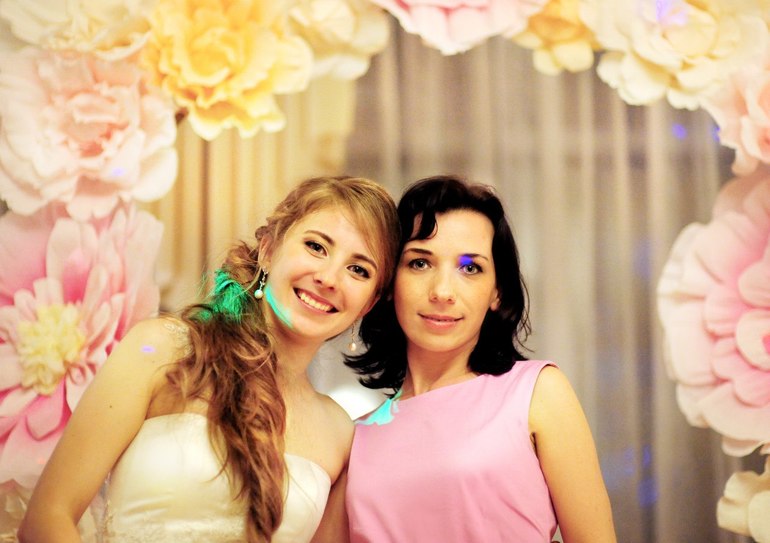 9721f306ddca420c5ba6a4ff62b8857a.jpg