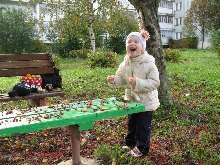 Мы с Алисонькой гуляли.