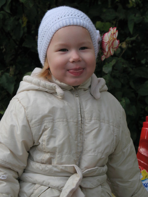 Мы с Алисонькой гуляли.