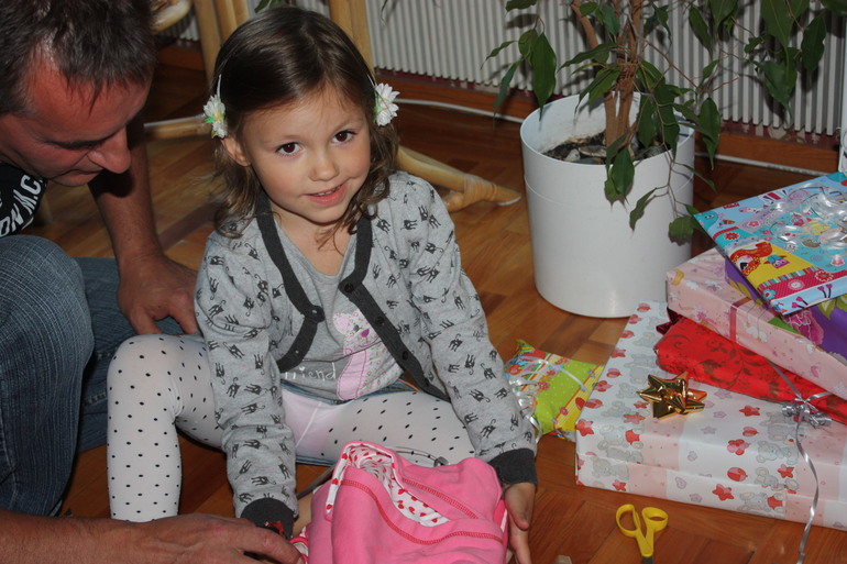 Лизуньке 5 лет;)