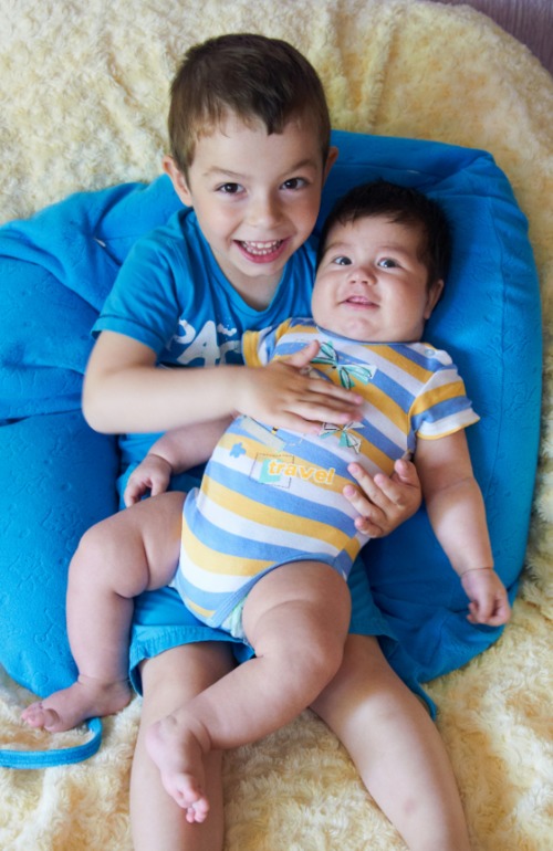 Братская любовь!