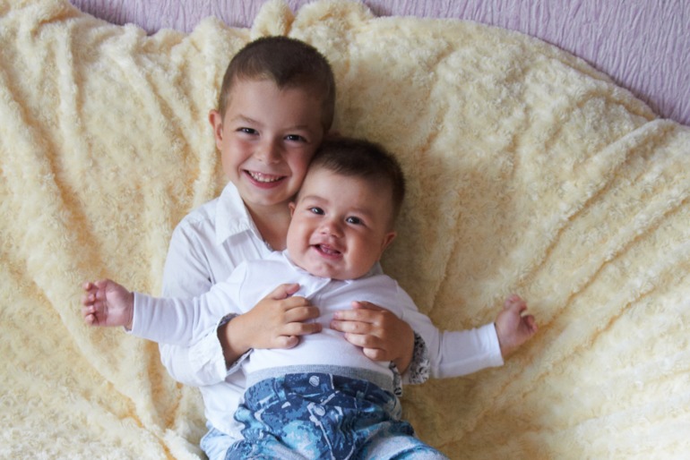 Братская любовь!