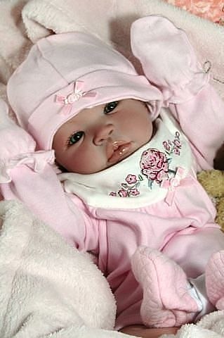 Про малышку)