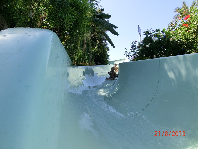 4d56003b3dd09686167d3bd89437229b.jpg