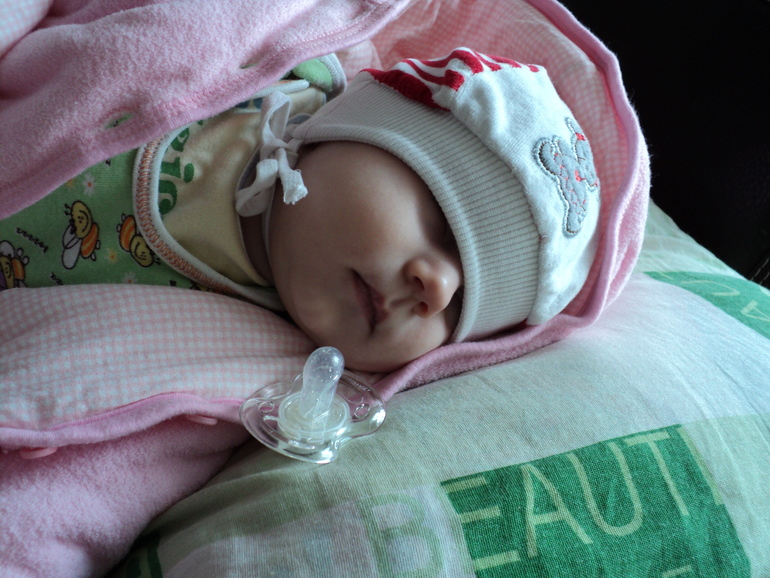 Моя девочка растёт.)