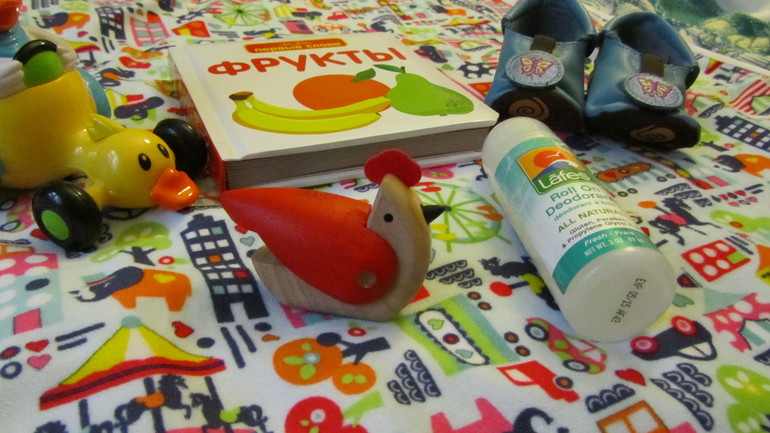 Коробочка Aistbox сентябрь 2013 для малышей от 6 до 12 месяцев!