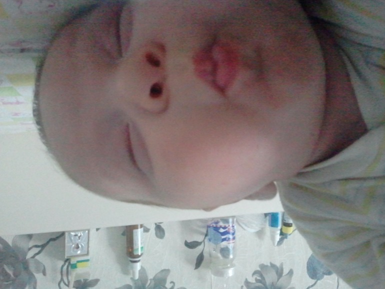 нам сегодня 2 месяца:)