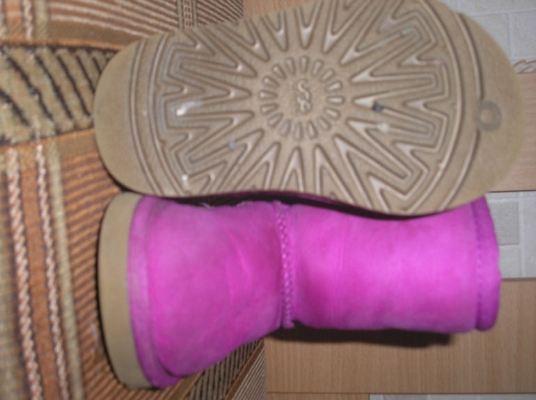 Продам зимние сапоги угги Австралия р 22-23