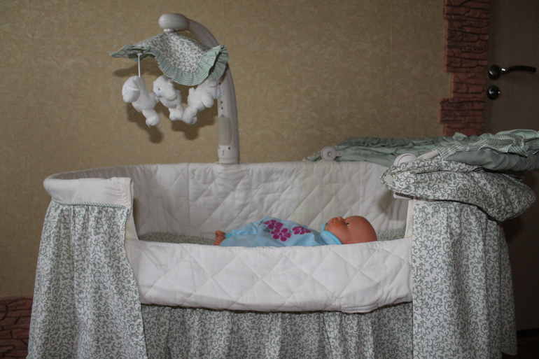 Продаю очаровательную колыбельку Simplicity