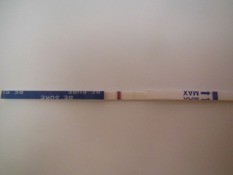 девочки кто-нибудь еще видит вторую полосочку