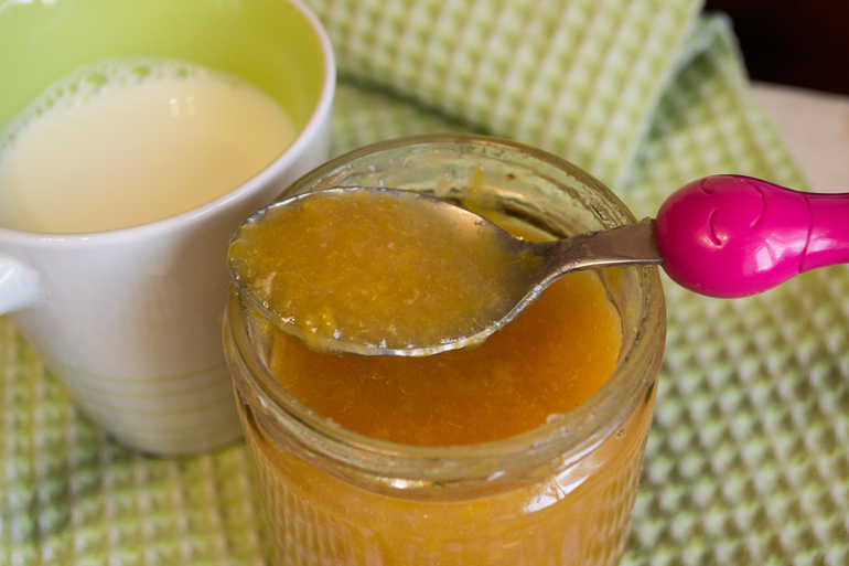 У кого много яблок.. Яблочное повидло в мультиварке