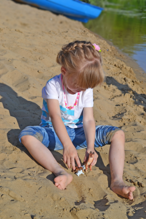 Июнь. Речка