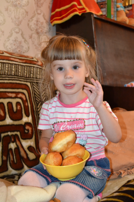 У моего ребенка тяжелое деревенское детство-2)))