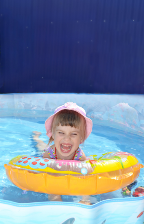 У моего ребенка тяжелое деревенское детство-2)))