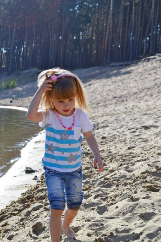 Июнь. Речка