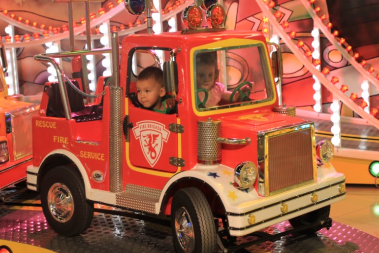 Контактный зоопарк