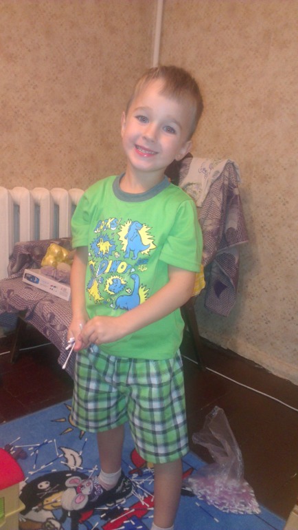 Старший малыш