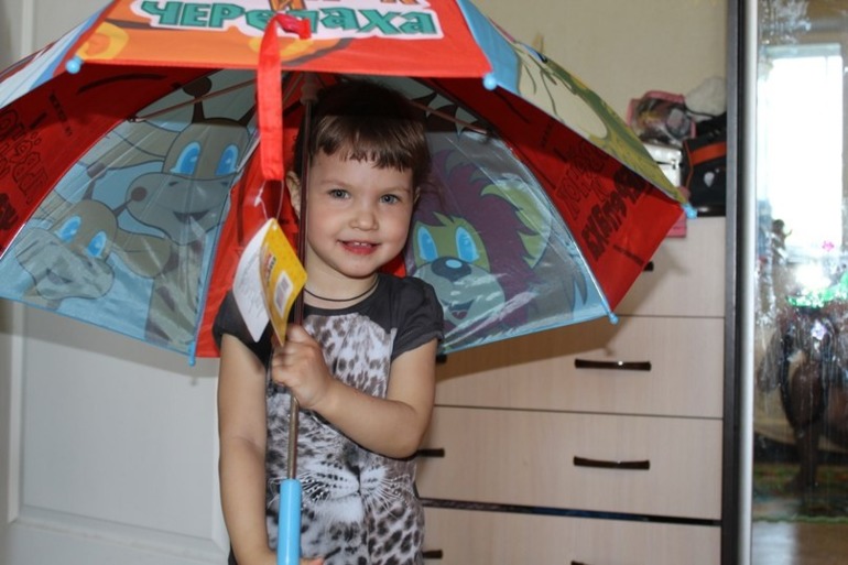 Доченька Ева(немного фото)...