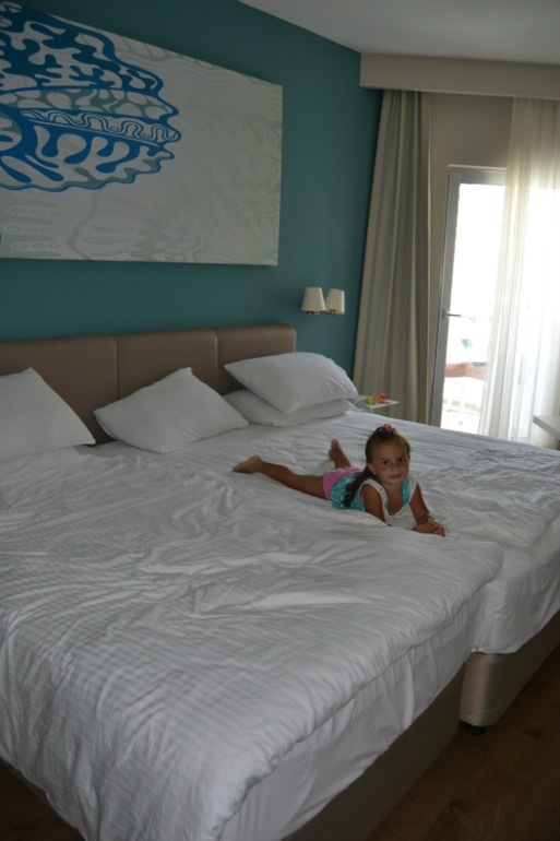 c63c7f486178cf5abbe8734dc044cc21.jpg