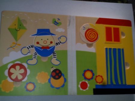 Книжки с деревянными пазлами