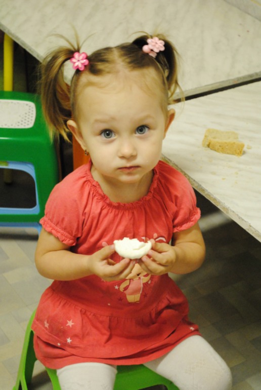 а я..РАБОТАЮ В САДУ!)))