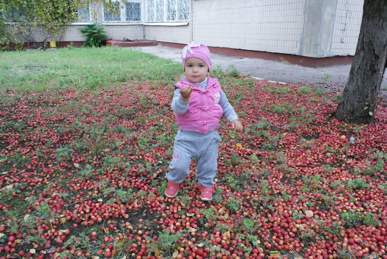 Нам 1 год и 3 месяца