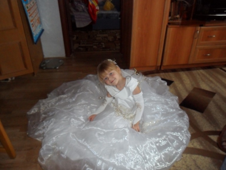 Гелич в моем свадебном платье)