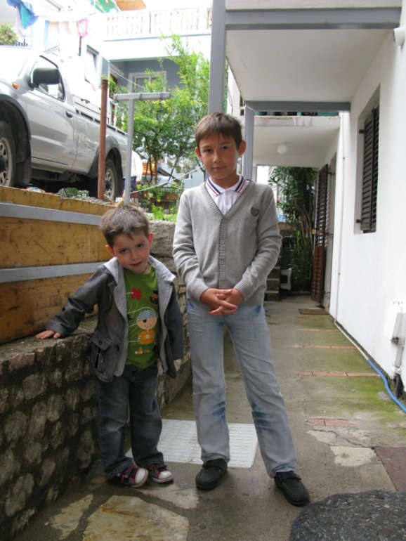 bbcfa805e386524076b812f95066a94f.jpg