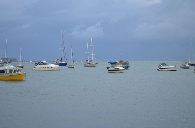 Евпатория.Набережная.На море шторм.