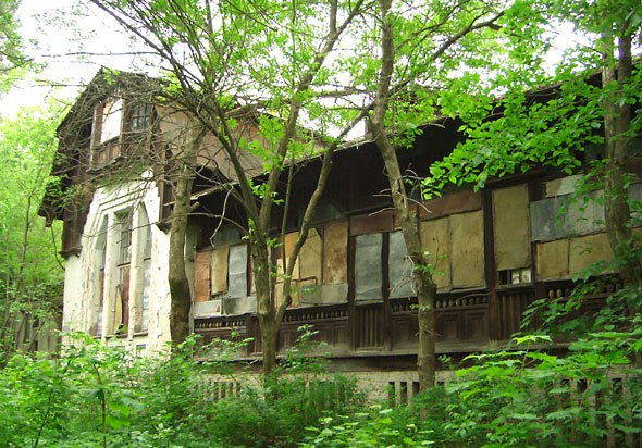 Куда податься в Подмосковье с ребенком !! еще не готов!!