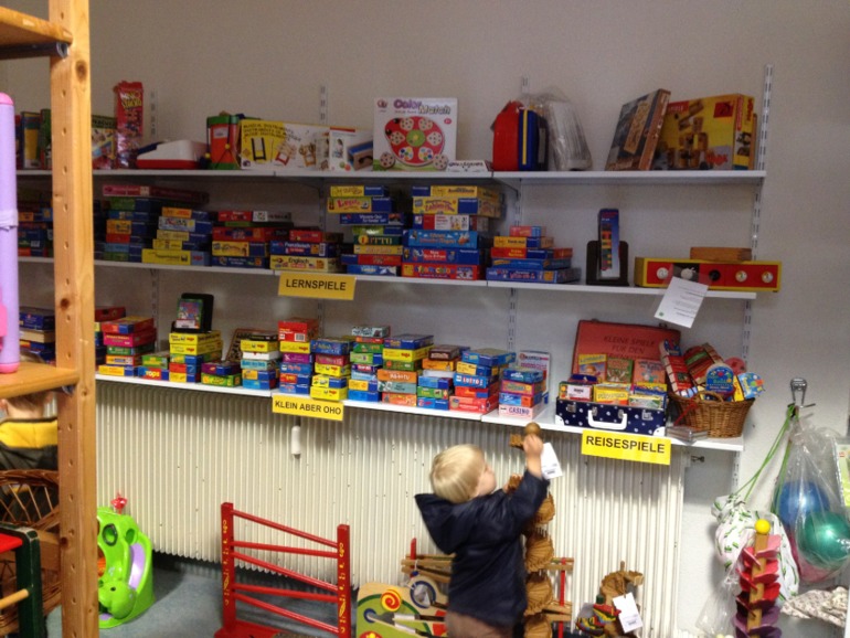 про игрушки