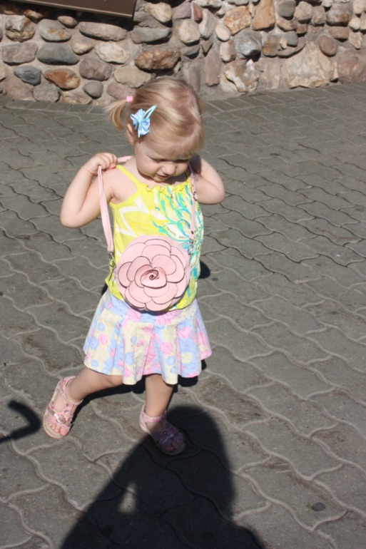 9a6cb21ab9f790ea23bd1561022eb0ba.jpg
