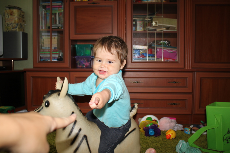 У человека дебют.