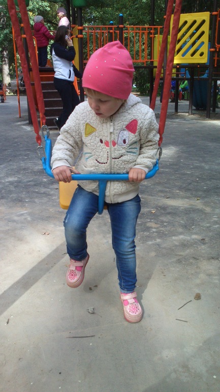 Осень....и шапочки от Натальи.....