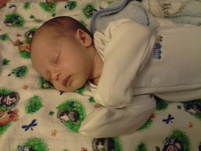 Жизнь идет своим чередом ... расскажу ка )))