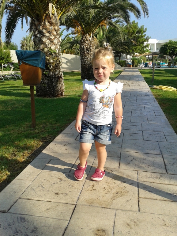 442198db5096cf90aa7b6f4d4bfb8edf.jpg