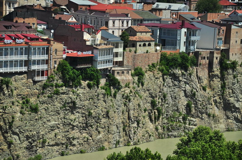 81d5aa65fc0412ddc875e93542fc2b90.jpg