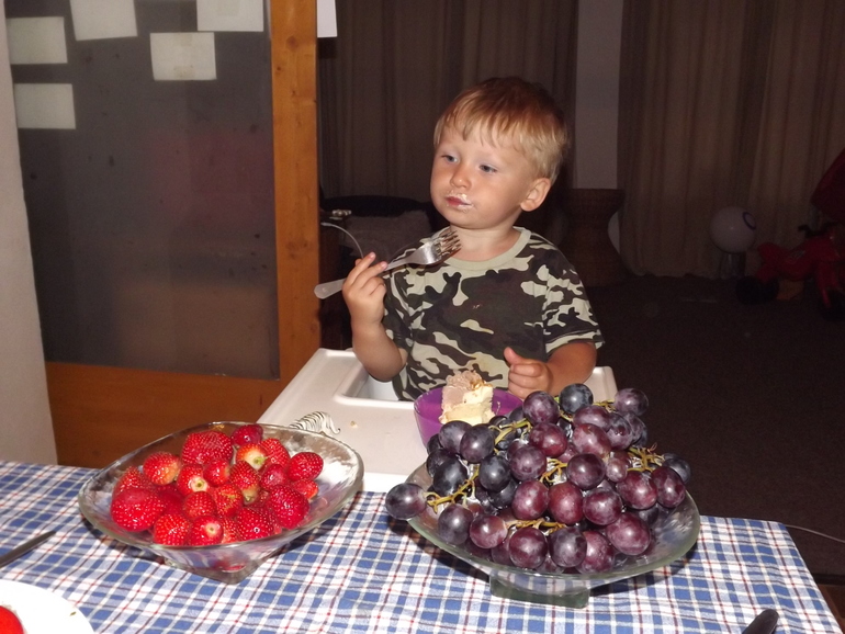 8526b4392715135ef30454d80bf27fad.jpg