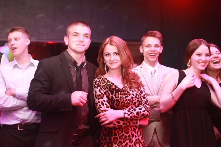 Риточкин выпуск из школы))