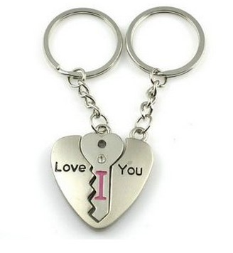 Милые Парные брелочки для двоих