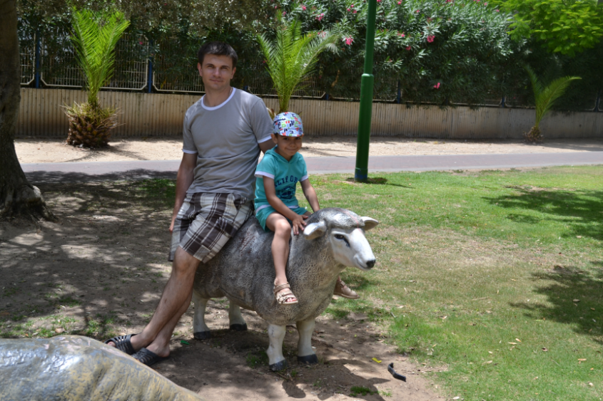 немножко нас с Сережкой на отдыхе....