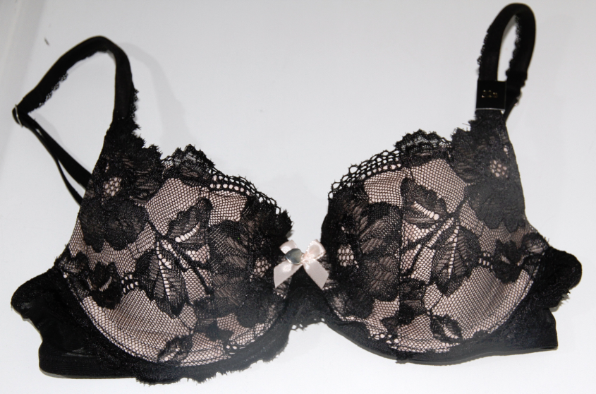 бюстгальтер victoria secret размер 70-75А по 1000р