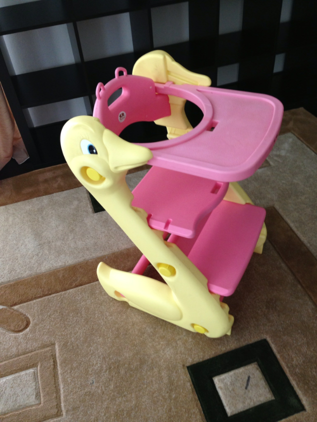 детский стульчик в хорошем состоянии 1500.