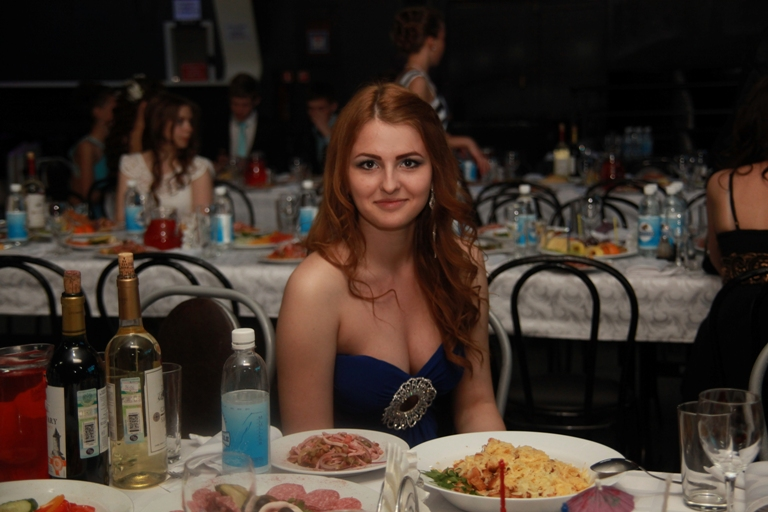 Риточкин выпуск из школы))