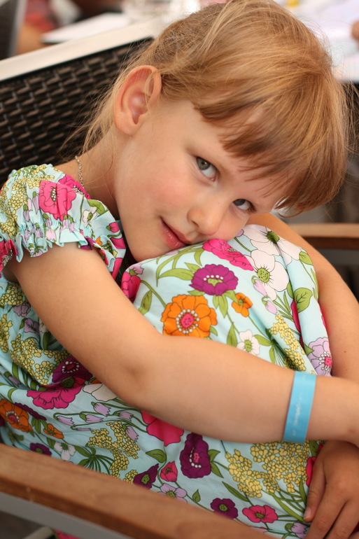 4 года 7 месяцев...