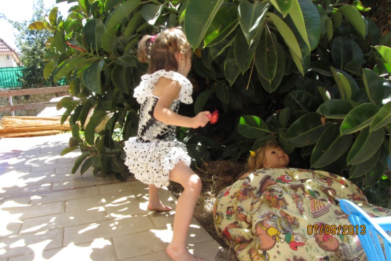 3d082fcd2be6491a24e7f7bd5b8235f5.jpg