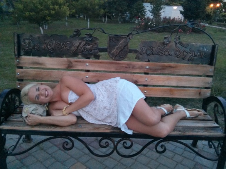 bbd8658d0bdc321372ac087cd52cd606.jpg